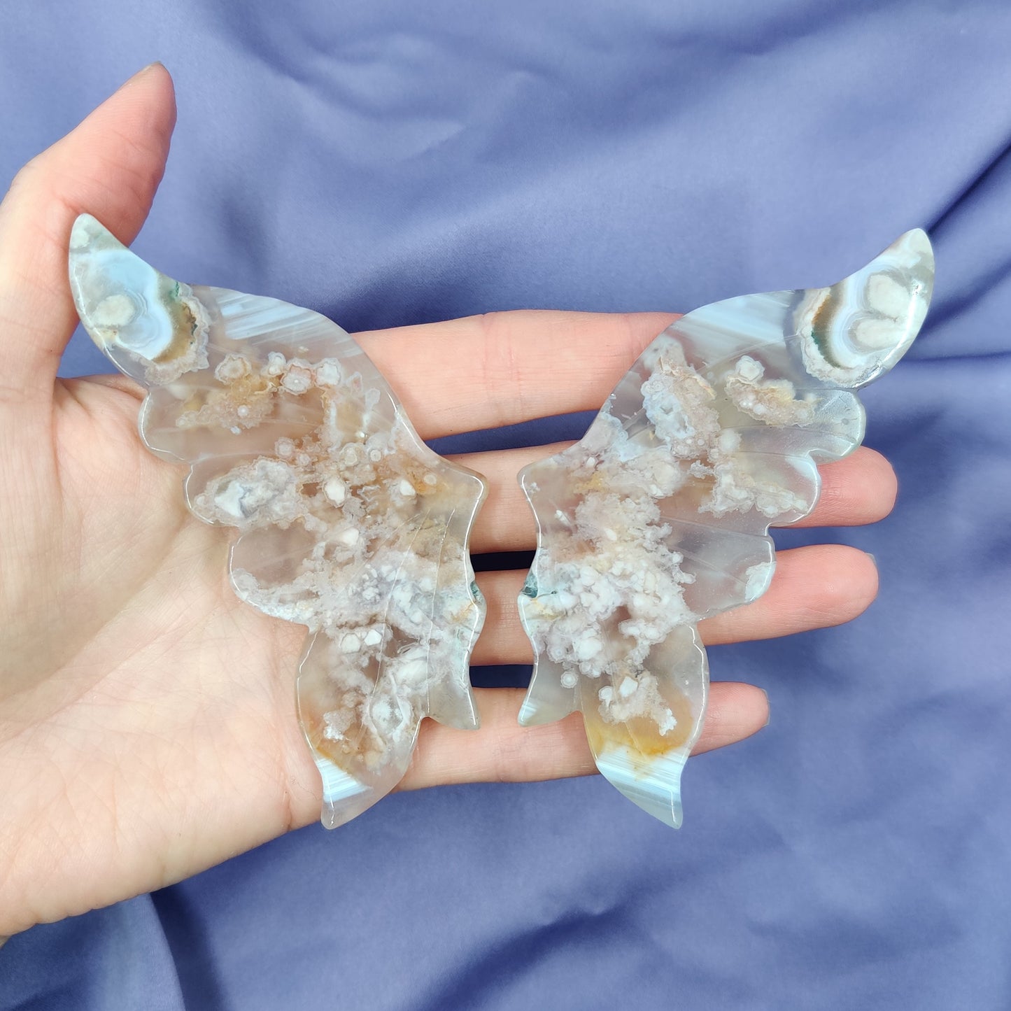 Kukka-akaatti perhosen siivet