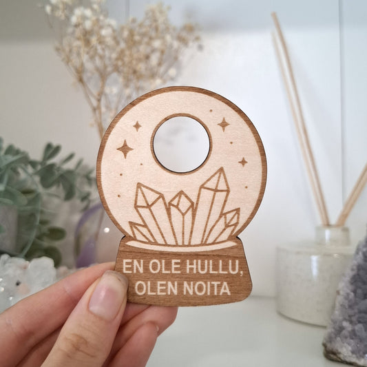 En ole hullu, olen noita-kivipalloalusta