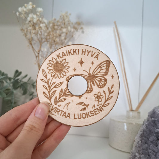 Kaikki hyvä virtaa luokseni-kivipalloalusta