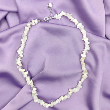 Kuukivi hippukaulakoru