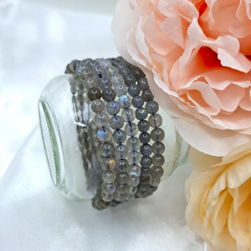 Labradoriitti helmirannekoru 6mm