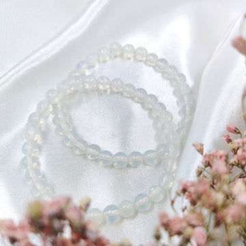 Opaliitti helmirannekoru 6mm