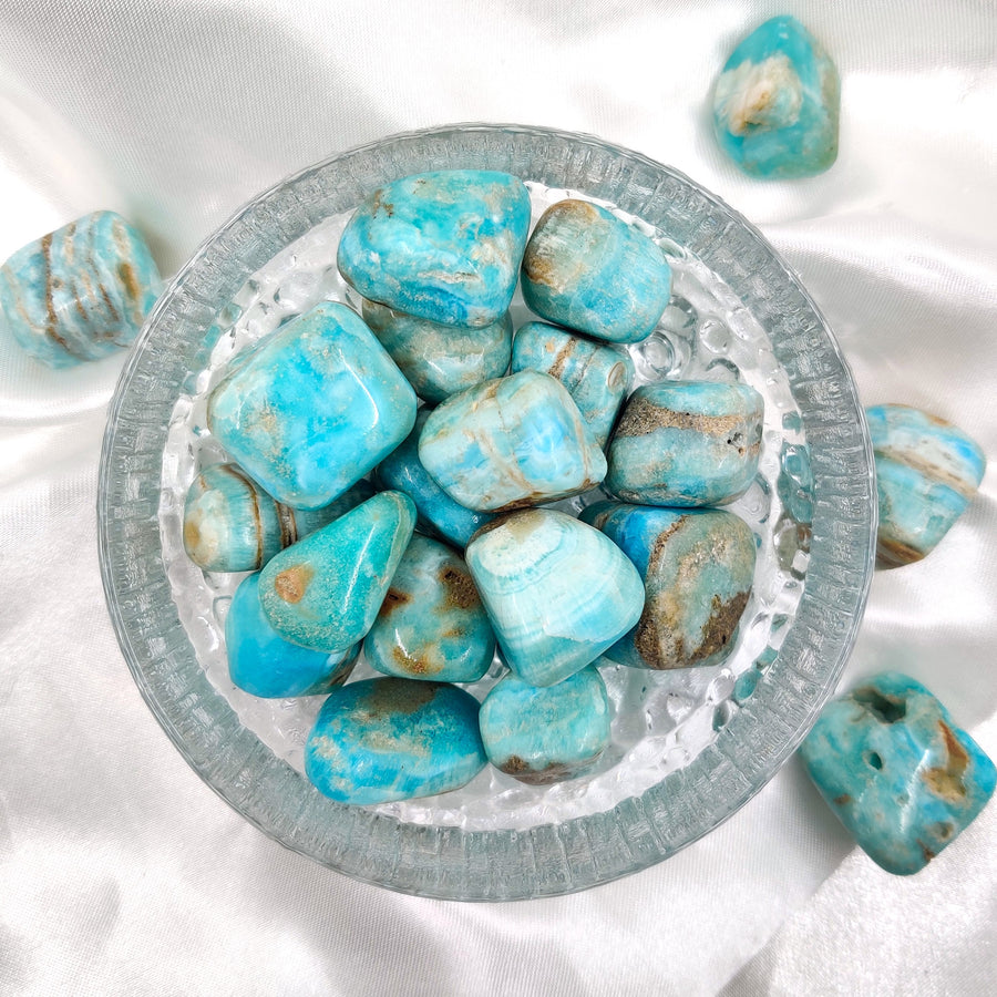 Sininen aragoniitti - rauhaa tunteisiin ja tukea käsittelyyn